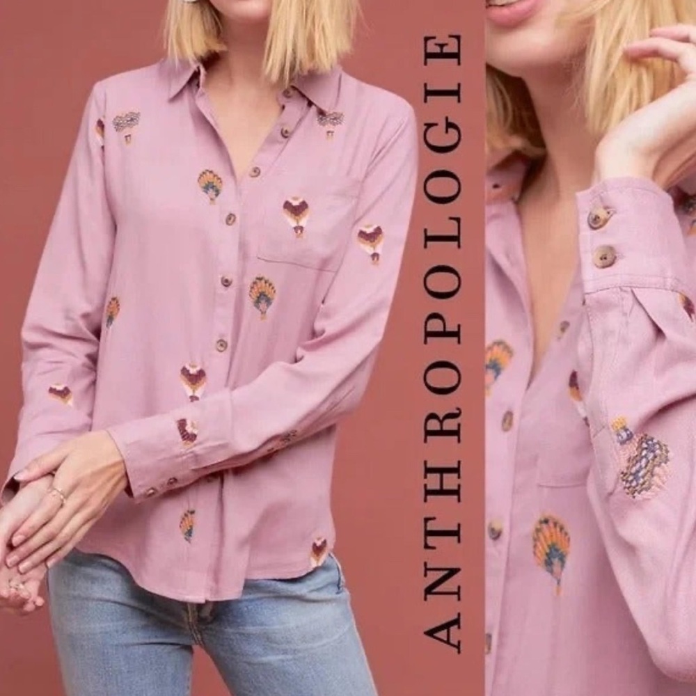 Anthropologie “County Fair" Embroidered Hot Air Balloon Button shirt. Size is 8